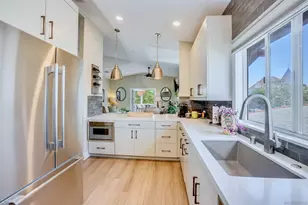 254 C Ave, Coronado, CA 92118 - Photo 3