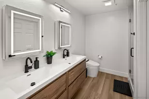 350 K St, San Diego, CA 92101 - Photo 15