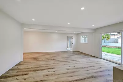  2802 Cowley Way, San Diego, CA 92110 - Photo 21