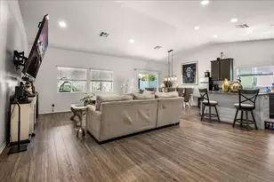 30667 Expedition Dr, Winchester, CA 92596 - Photo 13
