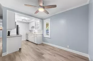 1740 Roosevelt, San Diego, CA 92109 - Photo 7