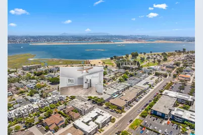  1740 Roosevelt #APT B, San Diego, CA 92109 - Photo 1