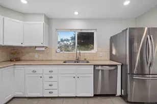 1829 Via Corina, Alpine, CA 91901 - Photo 13