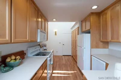  7621 Rainswept Lane, San Diego, CA 92119 - Photo 9
