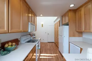 7621 Rainswept Ln, San Diego, CA 92119 - Photo 9