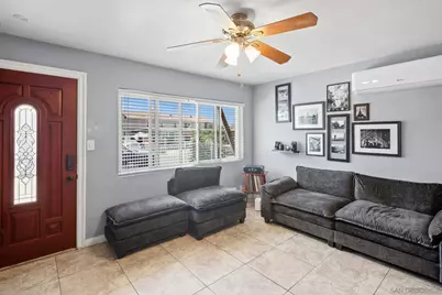  4418 Tremont St, San Diego, CA 92102 - Photo 5