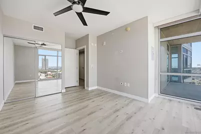  800 The Mark Ln #1409, San Diego, CA 92101 - Photo 17