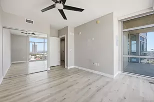 800 The Mark Ln, San Diego, CA 92101 - Photo 17