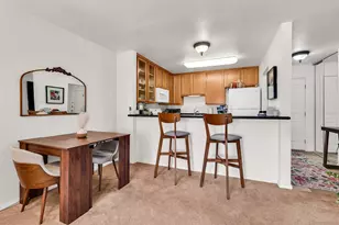 3030 Suncrest Dr, San Diego, CA 92116 - Photo 5