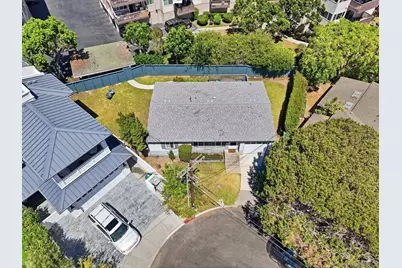  665 Pacific View Dr, San Diego, CA 92109 - Photo 11