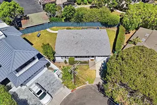 665 Pacific View Dr, San Diego, CA 92109 - Photo 33