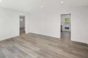 665 Pacific View Dr, San Diego, CA 92109 - Photo 7