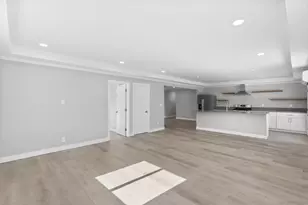 9003 Davenrich St, San Diego, CA 91977 - Photo 13