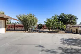 9003 Davenrich St, San Diego, CA 91977 - Photo 35