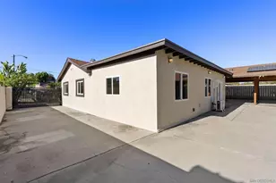 9003 Davenrich St, San Diego, CA 91977 - Photo 37