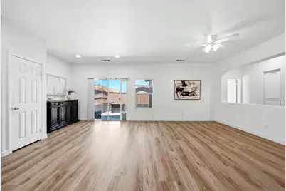  120 Estancia Way, Hemet, CA 92545 - Photo 5
