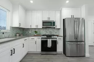 4411 Carib Ct, San Diego, CA 92117 - Photo 7