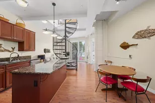 1021 Scott, San Diego, CA 92106 - Photo 13