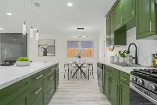 559 Glencrest Dr, San Diego, CA 92139 - Photo 15