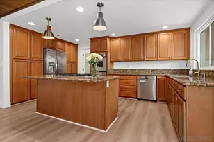 8857 Echo Dr, La Mesa, CA 91941 - Photo 11