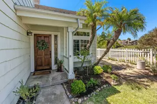 1605 Blossom Field Way, Encinitas, CA 92024 - Photo 5