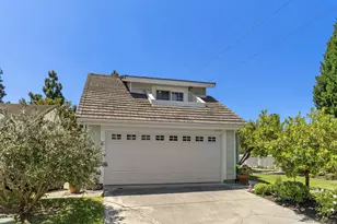 1605 Blossom Field Way, Encinitas, CA 92024 - Photo 3