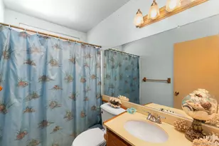4917 Glenhaven Dr, Oceanside, CA 92056 - Photo 15