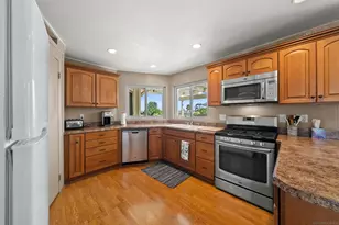 1121 Vista Bonita, Vista, CA 92083 - Photo 3