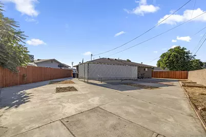  560 Hart Street, Hemet, CA 92543 - Photo 23