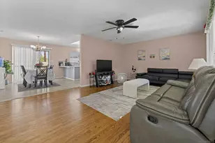 560 Hart St, Hemet, CA 92543 - Photo 3