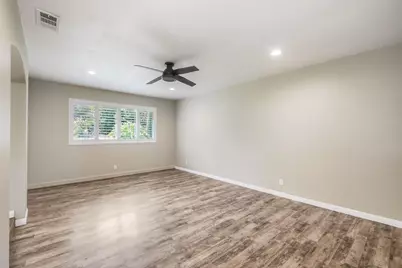  1348 Via Christina, Vista, CA 92084 - Photo 13