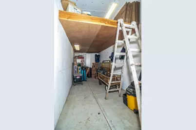  4264 Tacoma, San Diego, CA 92117 - Photo 59