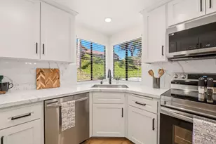 12855 Via Moura, San Diego, CA 92128 - Photo 9