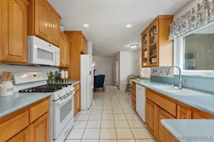 11355 Middle Ridge Terrace, San Diego, CA 92128 - Photo 15