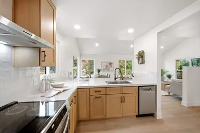  930 Via Mil Cumbres #116, Solana Beach, CA 92075 - Photo 3