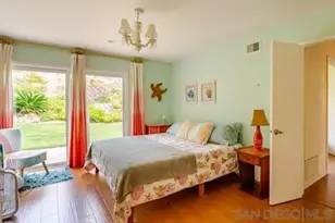 241 Rodney Ave, Encinitas, CA 92024 - Photo 3