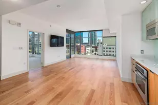 575 Sixth Ave, San Diego, CA 92101 - Photo 3
