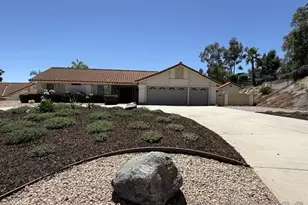 2237 Eucalyptus Ave, Escondido, CA 92029 - Photo 11