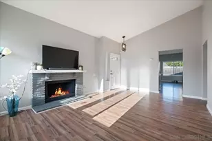 742 Foxwood, Oceanside, CA 92057 - Photo 5