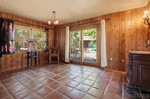28605 Rolling Rock Rd, Escondido, CA 92026 - Photo 15