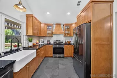  9165 Vista Entrada, Lakeside, CA 92040 - Photo 15
