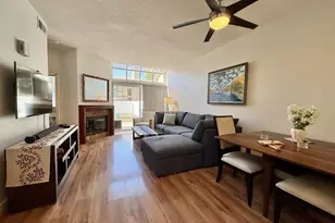 992 S Country Glen Way, Anaheim, CA 92808 - Photo 3