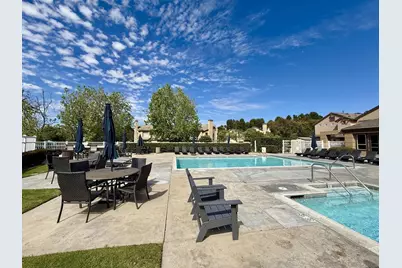  992 S Country Glen Way, Anaheim, CA 92808 - Photo 45