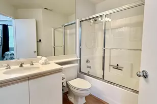 992 S Country Glen Way, Anaheim, CA 92808 - Photo 33