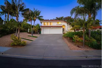  4250 Clearview Dr, Carlsbad, CA 92008 - Photo 5