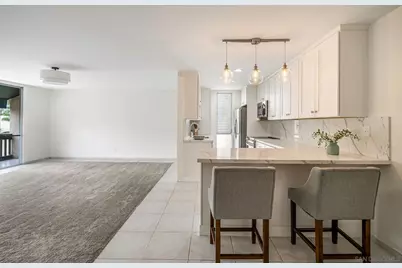 6455 La Jolla Blvd #302, La Jolla, CA 92037 - Photo 7