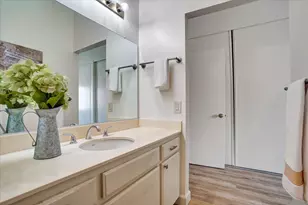 4230 Porte de Palmas, San Diego, CA 92122 - Photo 23