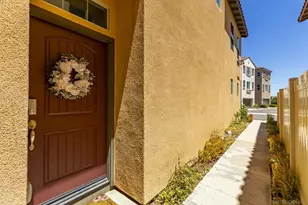 35473 Marabella Ct, Winchester, CA 92596 - Photo 3