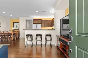 10782 New Grove Trail, San Diego, CA 92130 - Photo 7