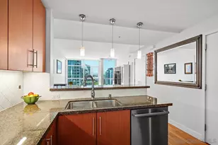 325 7th Ave, San Diego, CA 92101 - Photo 15
